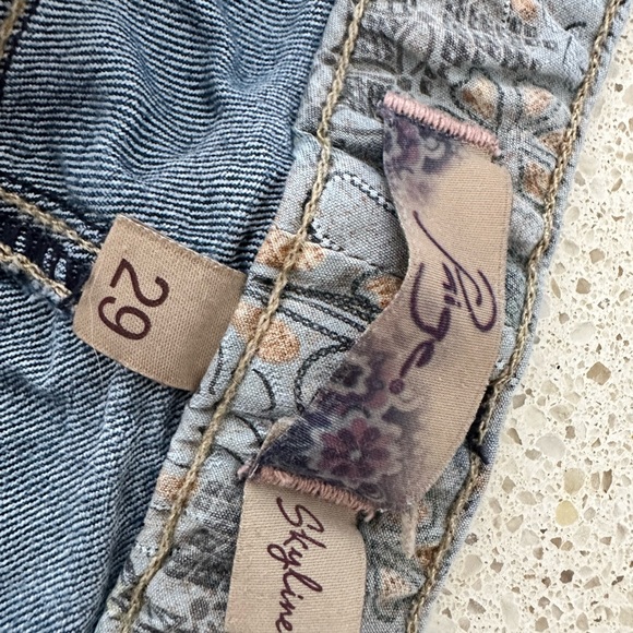 Paige Jeans 👖 - Picture 7 of 9